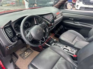 Xe Mitsubishi Outlander Premium 2.0 CVT 2021